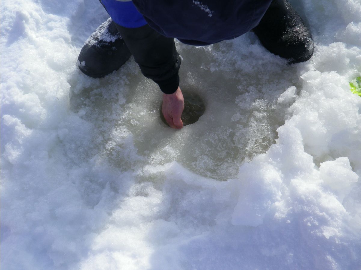 Ice Fishing11
